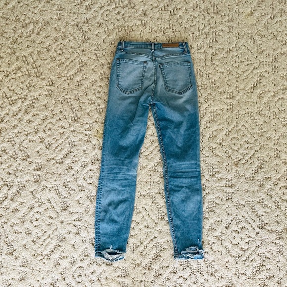 GRLFND Kendall Jeans with Distressed Hem - Picture 10 of 13